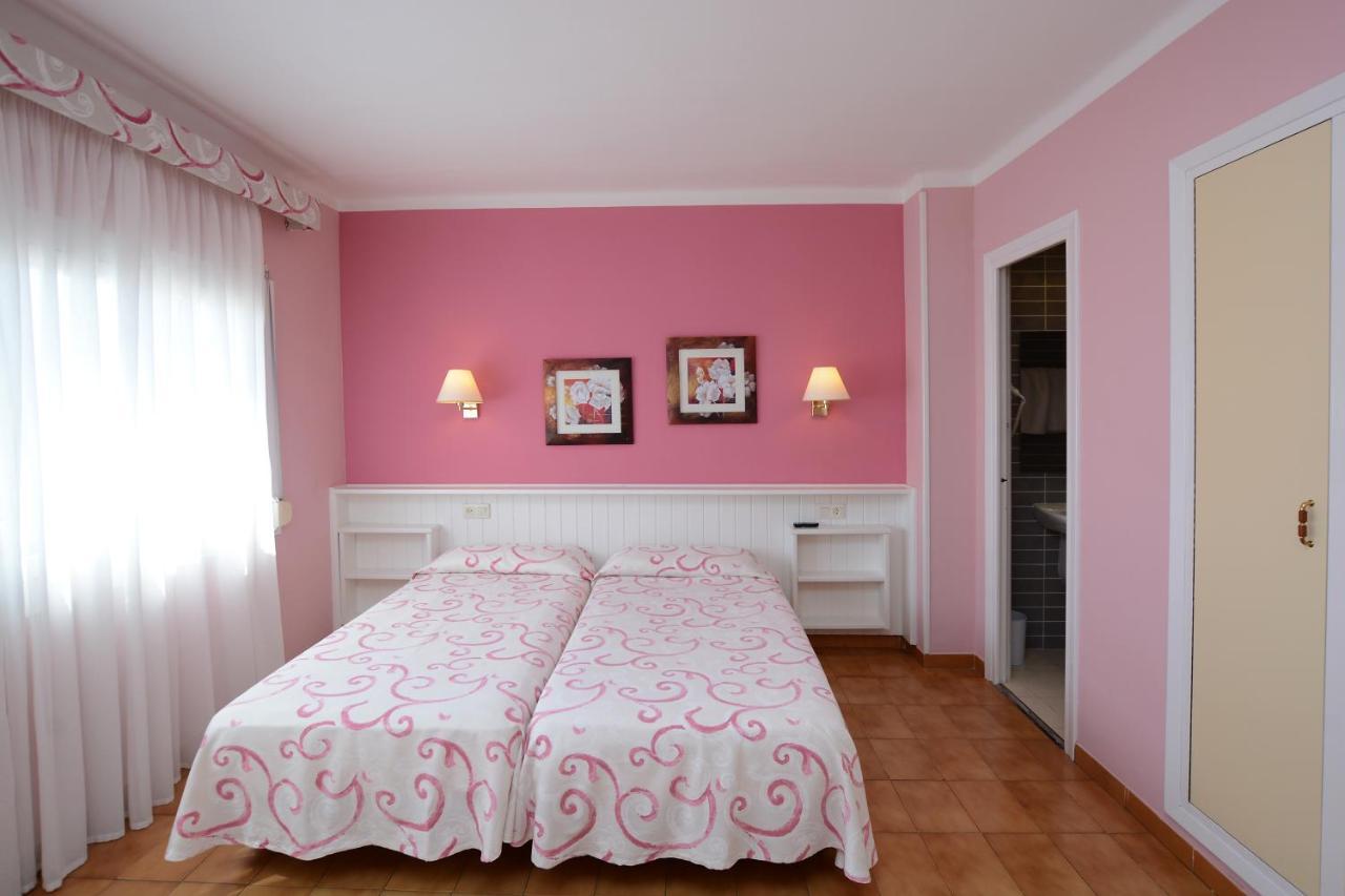 Casa Feliu Hotell Santa Susanna Eksteriør bilde