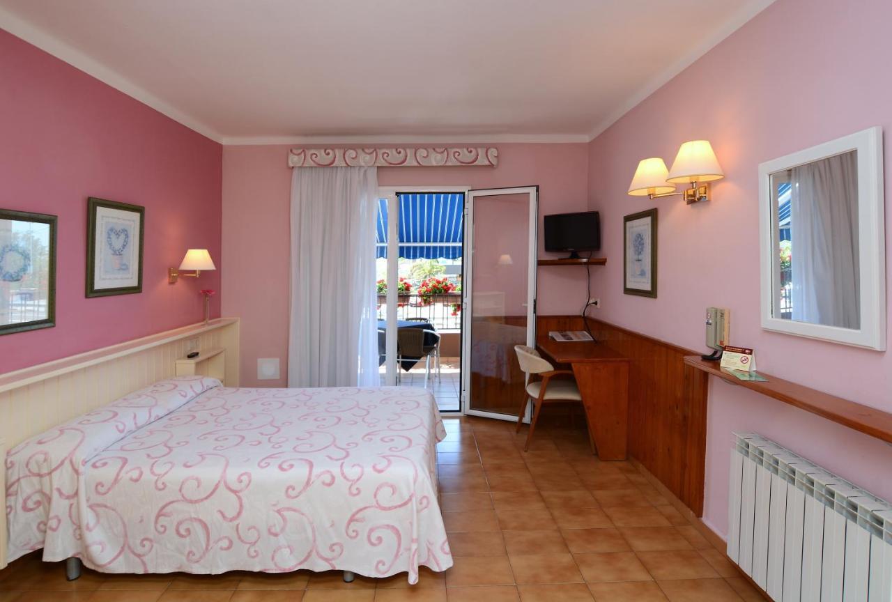 Casa Feliu Hotell Santa Susanna Eksteriør bilde